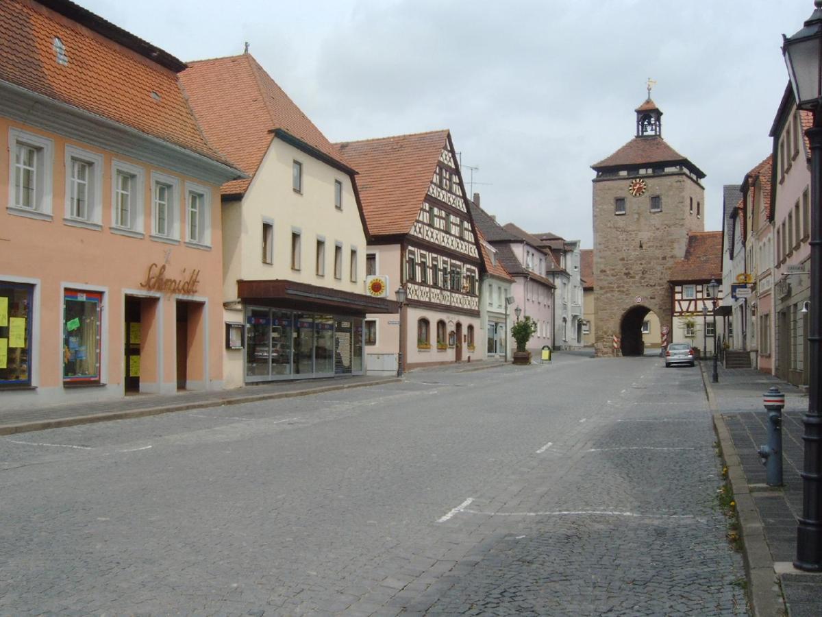 Hotel-Gasthof Krone-Lax Scheinfeld Buitenkant foto